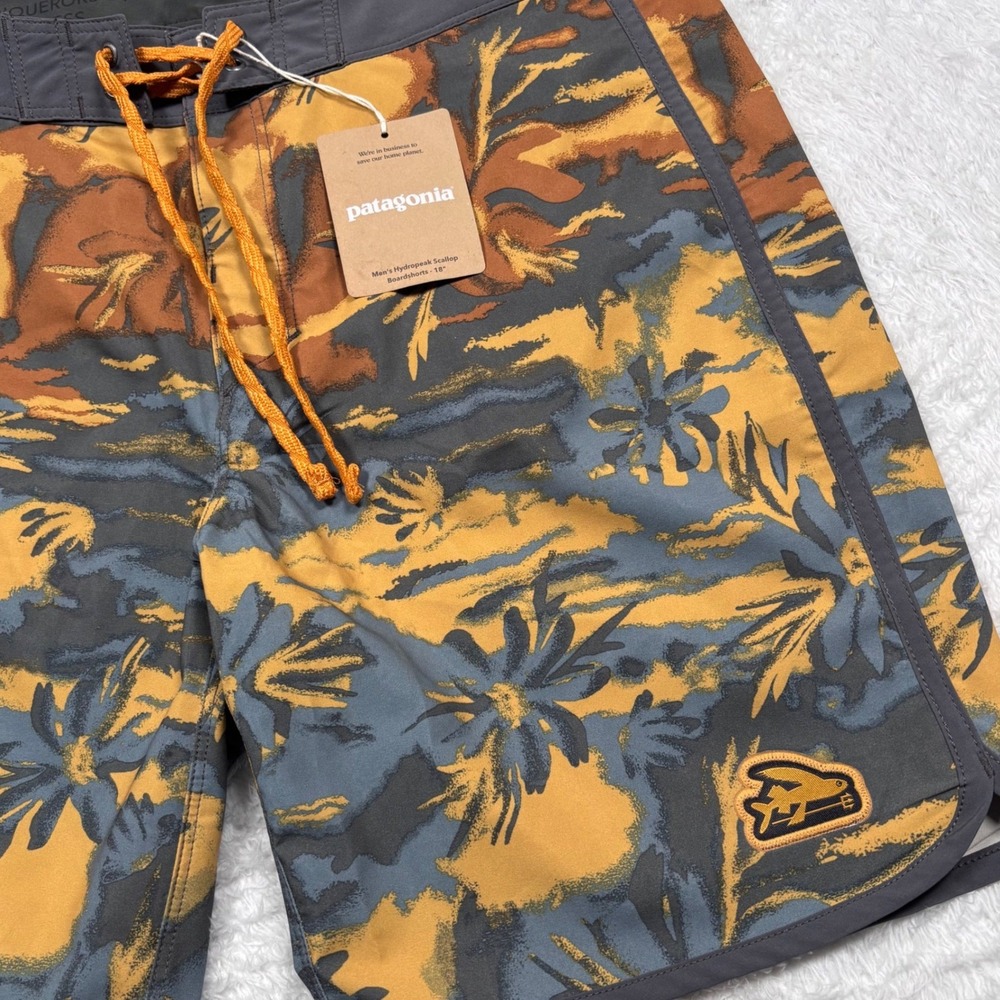 NEW Patagonia Hydropeak Scallop Boardshorts Mens 30 Gold Cliffs and Coves 86470